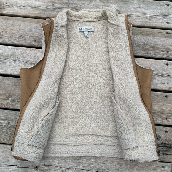 WindRiver Outfitting Co. Faux Suede Sherpa Lined Full Zip Vest XL/TG - Tan/Cream - Picture 3 of 6